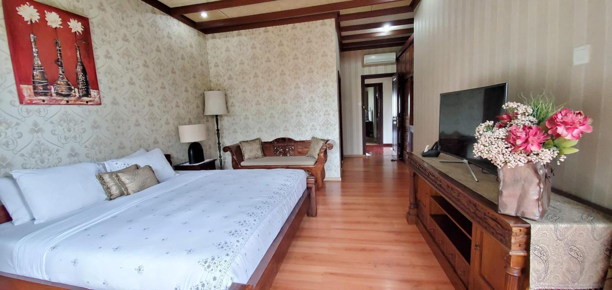 Balinese Villa In 베라스타기 외부 사진